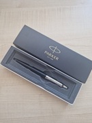 Orginalny Długopis Parker Jotter Stal CT Czarna obudowa - Niebieski Tusz.