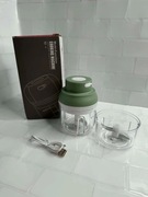 przenośny, elektryczny mini rozdrabniacz do czosnku/warzyw