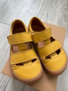 Skórzane sandały BAREFOOT FRODDO 27