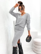 Komplet ze spódnicą 