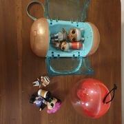 4 laleczki LOL Surprise z dodatkami