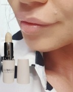 BAZA POD POMADKĘ DO UST FARMASI BALSAM NAWILŻAJĄCY