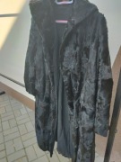 Czarne futro damskie naturalne 