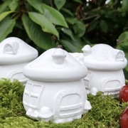 Domki grzybki z gipsu ceramicznego