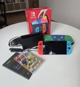 NINTENDO SWITCH OLED ZESTAW (DODATKOWO POKROWIEC, SZKŁO HARTOWANE, GRA)