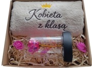Luksusowy box prezentowy dla niej,dla kobiety,ręcznik z haftem+róża led
