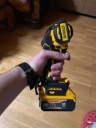 Mini szlifierka akumulatorowa Dewalt 20V ! 2 baterie ! Ładowarka !