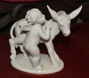 Gerold & Co Tettau Bavaria Figurka Anioł i Osioł  Biała Porcelana