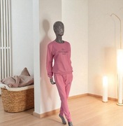 Różowy dres chaneal rozm L