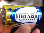 PRAKTYCZNIE NOWA bateria alkaliczna Maxell D (R20)