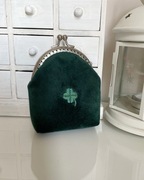 Portmonetka damska welurowa z koniczyną na szczęście, saszetka, rękodzieło