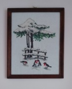 Obrazek zimowy ręcznie haftowany HANDMADE rękodzieło zima ptak drzewo śnieg