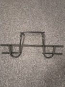 Drążek do ćwiczeń na ścianę 