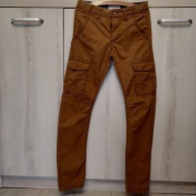 Spodnie chłopięce 146