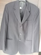 Garnitur męski czarny w cienki fioletowy porażek 