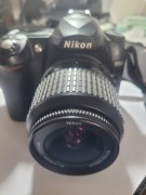 Nikon D50 obiektyw AF-S DX 18-55 ładowarka torba, karta SD 4GB