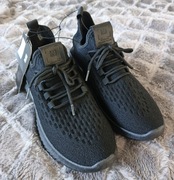 Nowe Czarne Sportowe Buty Black Squad (New Yorker) – Rozmiar 40