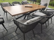 Stół na taras - drewniany na metalowych nogach