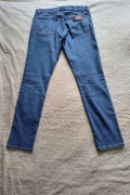 Spodnie Wrangler Larston Slim 812