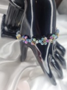 Ręcznie robiona bransoletka kwiatki  na żyłce jubilerkiej