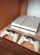 PlayStation 4 FAT "Glacier White" / 500GB (+ 2 oryginalne pady + kable)