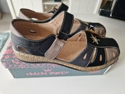 Sandałki firmy CHUN.SEN r.39