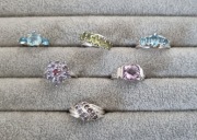 Srebrny pierścionek 925 z niebieskimi kamieniami 