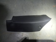 Osłona pod fotel przód prawa  VW TOUAREG 7L 7L0881328