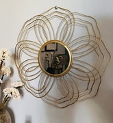 Złote lustro ścienne Homla kwiat 37 cm