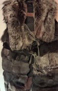 KAMIZELKA z FUTRA naturalnego -z latek kóz.