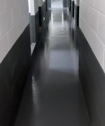 Żywica czarna epoksydowa grubowarstwow 2mm na beton posadzke 10kg20m2 garaz