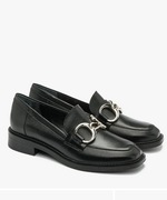 Czarne mokasyny damskie ze srebrną ozdobą r38 Ryłko