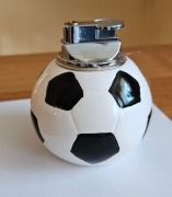 Replika piłki (zapalniczka)