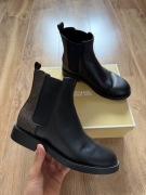 Michael Kors czarne botki płaskie damskie