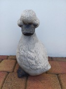 Kaczka betonowa do ogrodu-do renowacji, wys. 36 cm