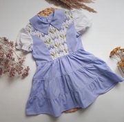 Sukienka vintage oldscholl 98 rozkloszowana z bufkami i kołnierzykiem 