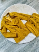 Elegancki komplet marynarka i spódnica krótka kolor musztardowy r. XS