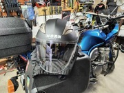 Kask z blendą Horn bardzo ładny stan