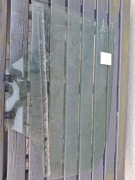 Szyba drzwi tylnych lewych Citroen C-elysee