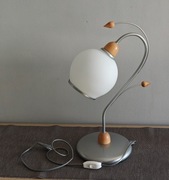 Lampa stołowa metalowa ze szklanym kloszem