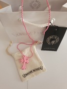 CHROME HEARTS Silikonowy Naszyjnik z Krzyżem Różowy 