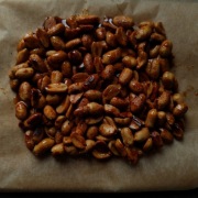 Orzechy żarzone w karmelu miodowym Płytki