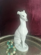 Figurka porcelanowa psa charta vintage Cluj pies chart