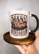 Kubek 330 ml magiczny Stefan Salvatore TVD Pamiętniki Wampirów