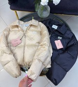 Kurtka Miu Miu, luksusowa jakość