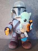 STAR WARS Mandalorian + Baby Yoda maskotka z dźwiękiem Mattel