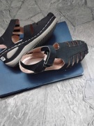 Obuwie,sandały , czarne