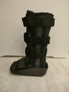 But ortopedyczny, orteza Maxtrax Walker, M