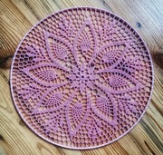 Rozeta szydełkowa 30cm na metalowej obręczy 