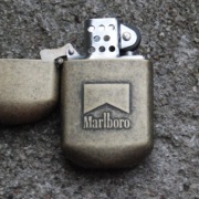Zapalniczka zippo marlboro light's